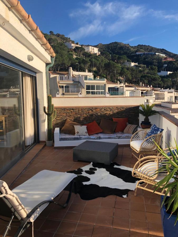 Big Family House In The Center Of El Port De La Selvaアパートメント エクステリア 写真