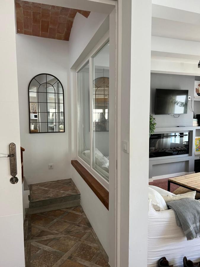 Big Family House In The Center Of El Port De La Selvaアパートメント エクステリア 写真