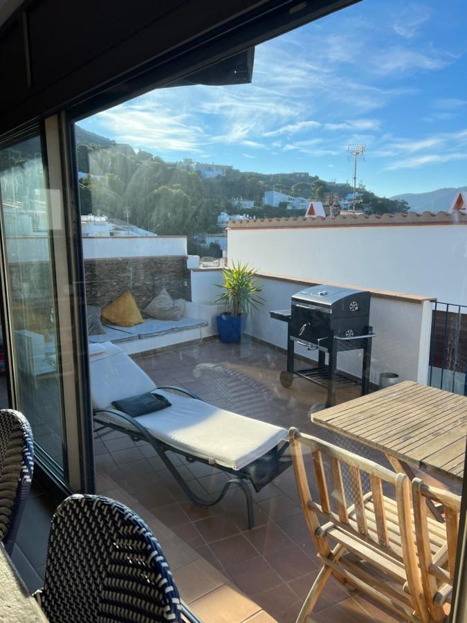 Big Family House In The Center Of El Port De La Selvaアパートメント エクステリア 写真