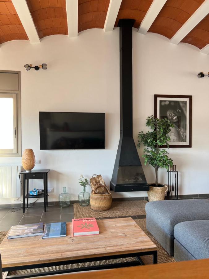 Big Family House In The Center Of El Port De La Selvaアパートメント エクステリア 写真